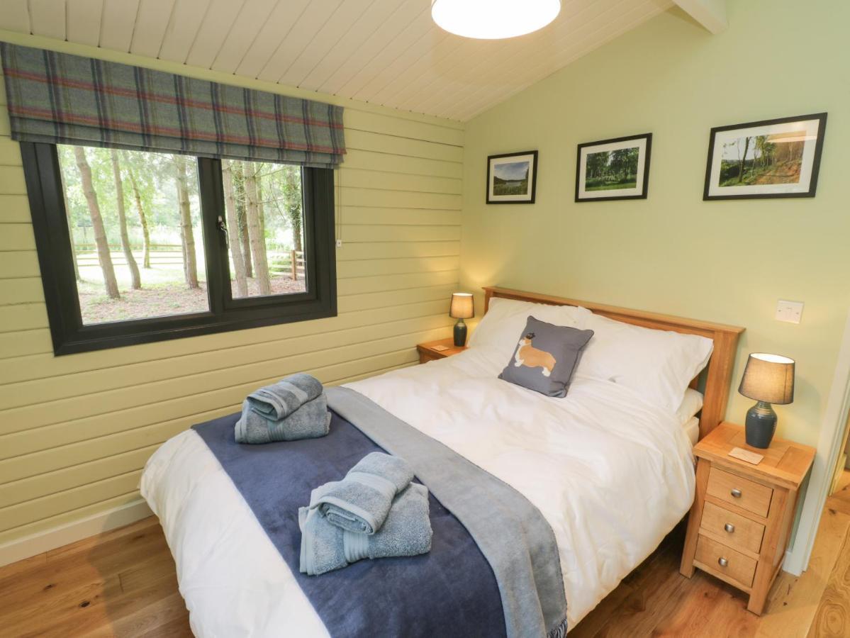 סקארבורו Lake View Lodge מראה חיצוני תמונה